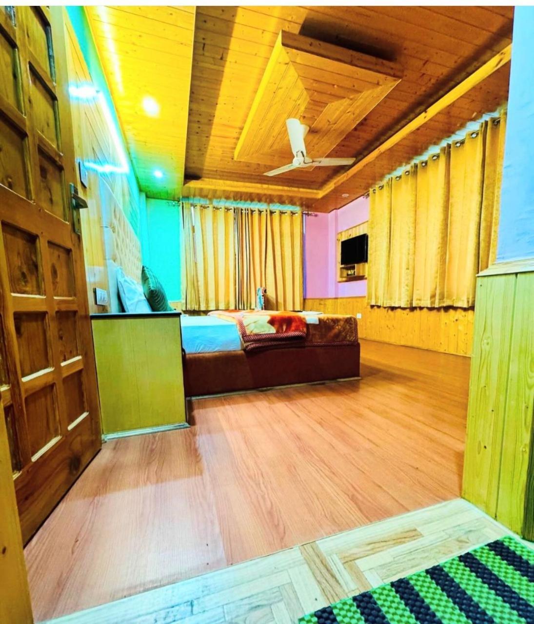 Hotel Himachal Heights Manali  Luaran gambar